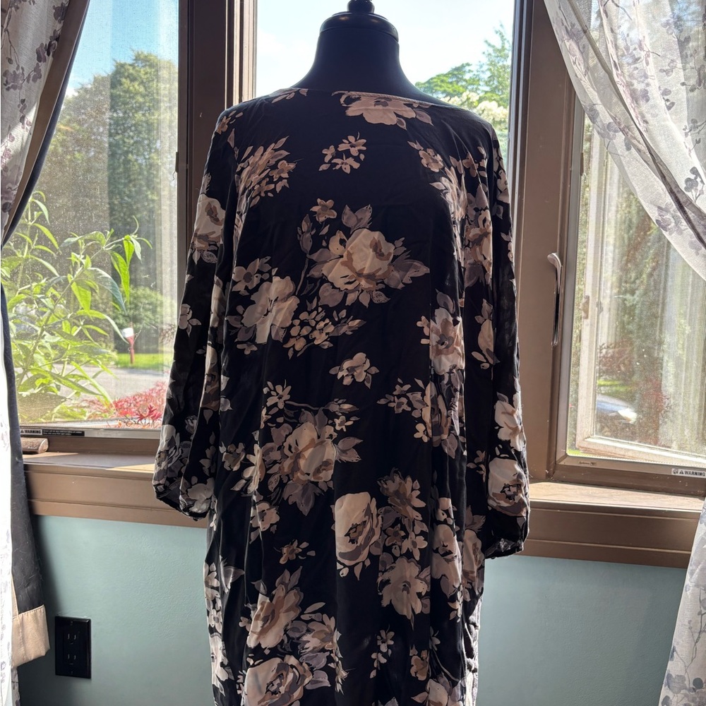 Old Navy Black Floral Midi Dress xxl